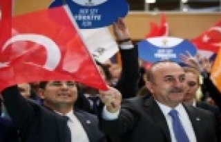 Seçim kampanyasının startını Çavuşoğlu verdi