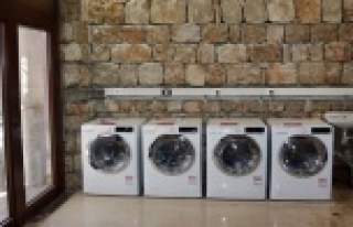 Üniversiteliler için ücretsiz çamaşırhane