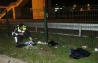 Üst geçidi kullanmadı canından oldu