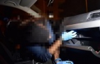 Alanya’da jandarmanın şüphesi uyuşturucuya geçit...