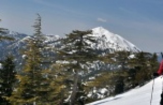 Alanyalı kayakçılardan Akdağ için destek çağrısı