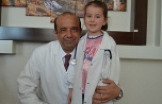 Alanyalı miniklerden doktor ziyareti