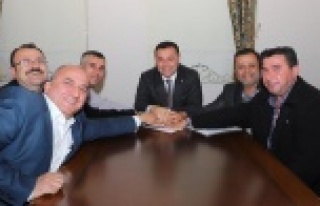 Başkan Yücel’den belediye işçilerine müjde