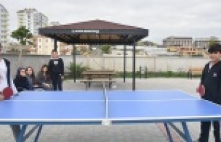 Batı Alanya'dan Yücel'e okul teşekkürü