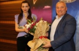 Ezmeci Alanyalılara özgüven aşıladı