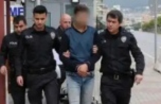 Alanya'da 5 işyerini soyan zanlı yakalandı