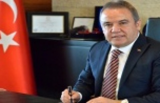 Muhittin Böcek, “Projeler devam edecek”