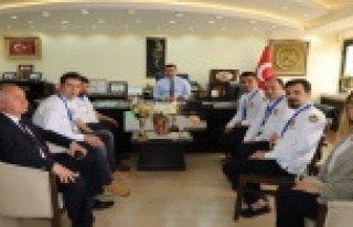 Ödüllü usta şeflerden Başkan Yücel'e ziyaret