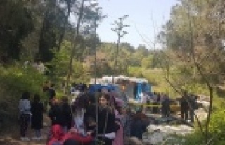 Tavuklarına yem verdiği sırada hayatını kaybetti