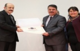 Akdeniz Üniversitesi’ne Engelsiz Üniversite Ödülü