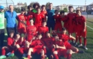 Alanya Belediyespor U14 Antalya Şampiyonu
