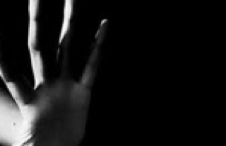 Alanya'da 13 yaşındaki erkek çocuğuna cinsel...