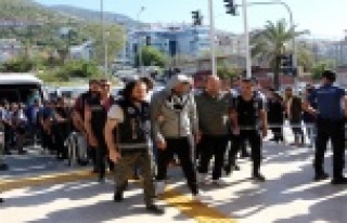 Alanya’da yasadışı 40 bahis şüphelisi adliyeye...