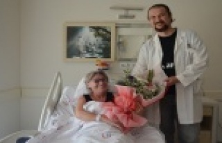 Alman hastaya sürriz doğum günü