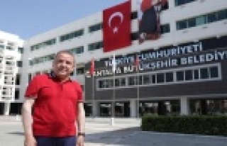 Büyükşehir Belediyesi’ne ‘Türkiye Cumhuriyeti’...