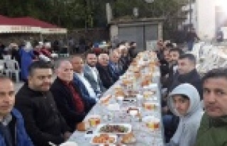 Güzelbağlılılar iftarda buluştu