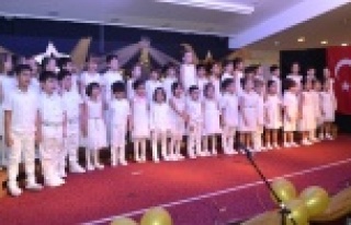 Miniklerden muhteşem gösteri