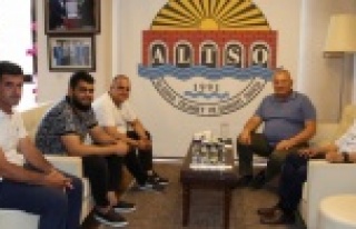 ALTSO Başkanı Şahin'i ziyaret ettiler