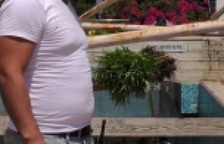 Havuz başını kenevir tarlasına çevirdi