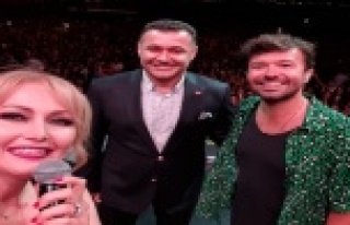 Turizm ve Sanat Festivali'nde Yalın rüzgarı