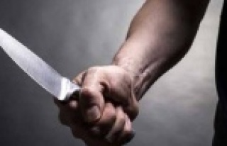 Alanya'da bıçaklı kavga: 1 ölü, 2 yaralı...