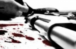 Alanya'da genç kız av tüfeğiyle canına kıydı