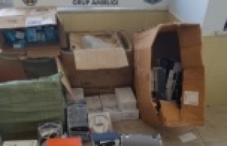 Alanya'da polisten depoya baskın