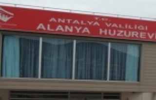 Alanya Huzurevi'ne yeni müdür