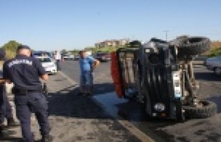 Alanya yolunda safari kazası: 8 yaralı