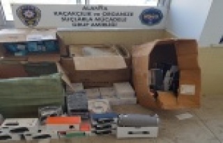 Alanya’da depoya gümrük kaçağı eşya operasyonu