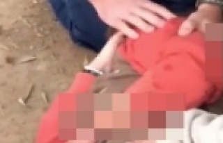 Alanya’da Rus kadın turist fotoğraf çekerken...