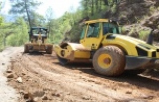 Büyükşehirden Çamlıca Mahallesinde asfalt hazırlığı