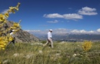 Doğa harikası, Yeşil Göl ve Uçarsu Şelalesi