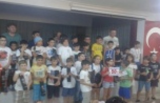 Şehitlerimiz satrançla anıldı