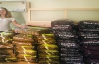 Tartıştığı komşusuyla 600 kilo kedi ve köpek...