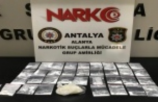 Alanya'da cezaevi firarisi uyuşturucu ile yakalandı