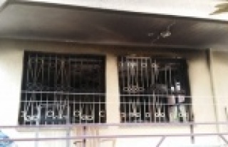 Alanya'da küle dönen evden kolundaki yanıkla...