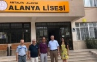 Alanya'da okullar yeni döneme hazırlanıyor