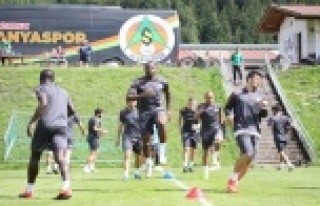Alanyaspor Avusturya’da hazırlıklarını sürdürüyor