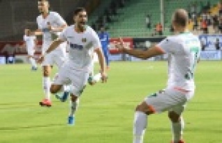 Alanyaspor'un Kasımpaşa keyfi: 4-1