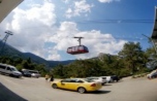 Antalya'da bulutların üzerine yolculuk