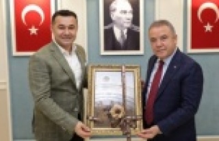 Böcek ve Yücel ne kadar maaş alıyor?