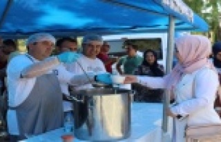 Alanya'da aşureler büyükşehirden