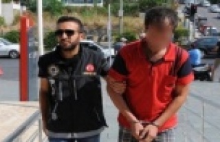 Alanya'da durdurulan şüpheli araçtan uyuşturucu...