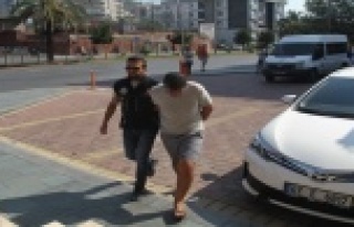 Alanya’da 1 kilo esrar ele geçirildi