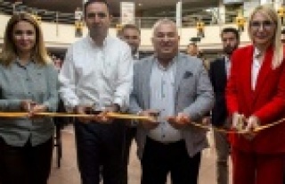 Alanyalı emlakçıdan İstanbul'da şık açılış