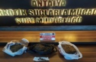Antalya'da bir zanlı uyuşturucu ticaretinden...
