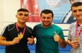 Belediyespor boksta 2 şampiyon çıkardı