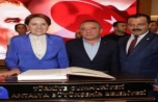 İYİ Parti Genel Başkanı Akşener Başkan Böcek’i...