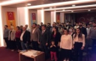 Alanya Ak Gençlik 29 Ekim'i kutladı